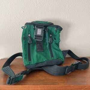 Kipling Safety Nylon Backpack Green Cinch Clasp Closure Reflective Zipper Pocket